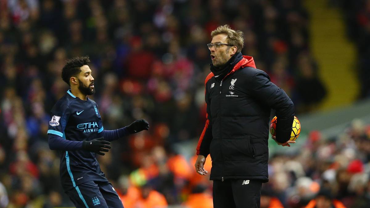 Nur drei Tage später gelingt Klopp in der Liga jedoch die Revanche. Sein Team bezwingt die Millionentruppe aus Manchester klar mit 3:0. Nach dem 4:1 im Hinspiel bereits Klopps zweiter Kantersieg gegen City