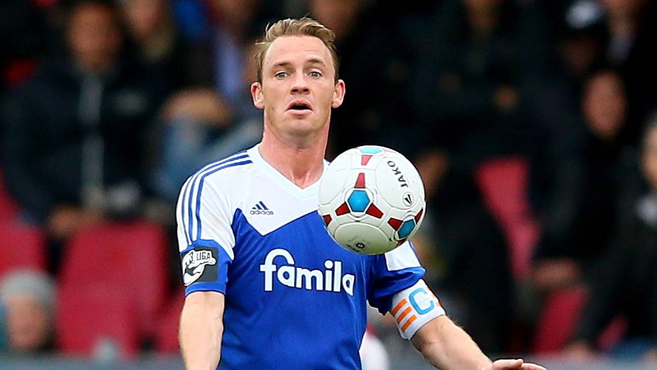 Bremen holt Kiels Kapitän