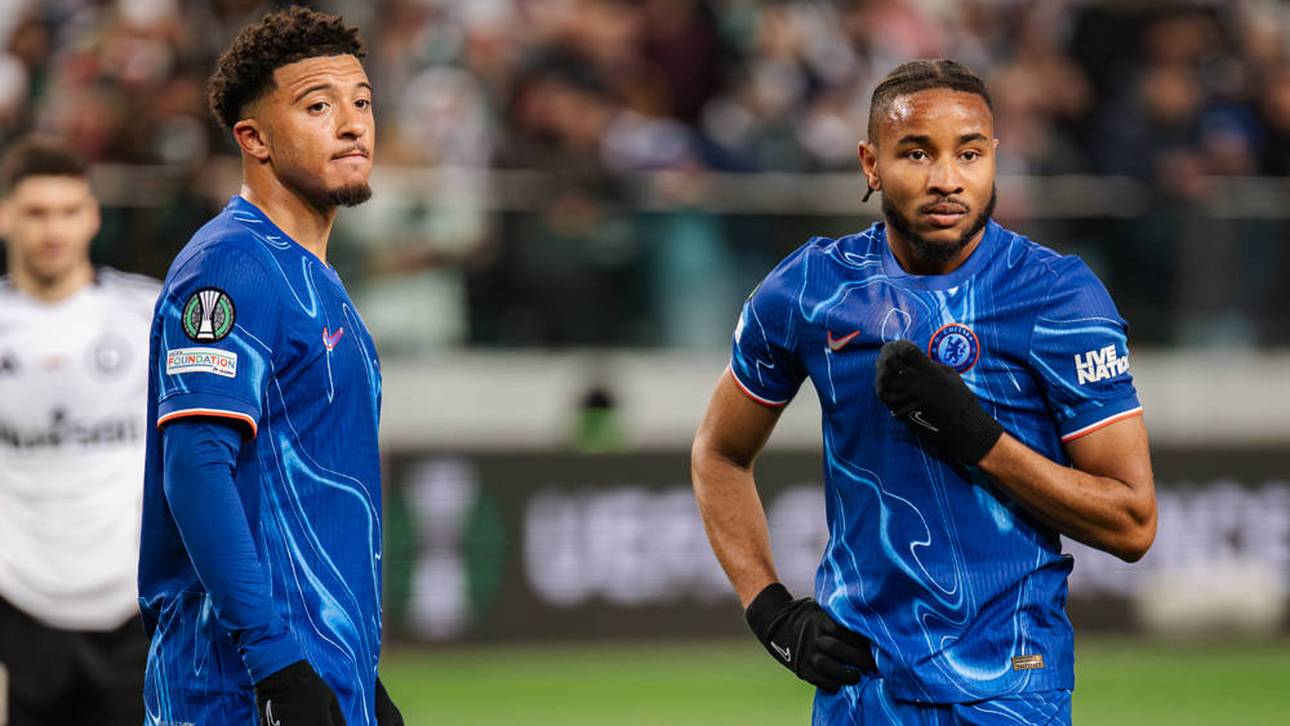 Jadon Sancho (l.) und Christopher Nkunku (r.) stehen nicht in der Startaufstellung