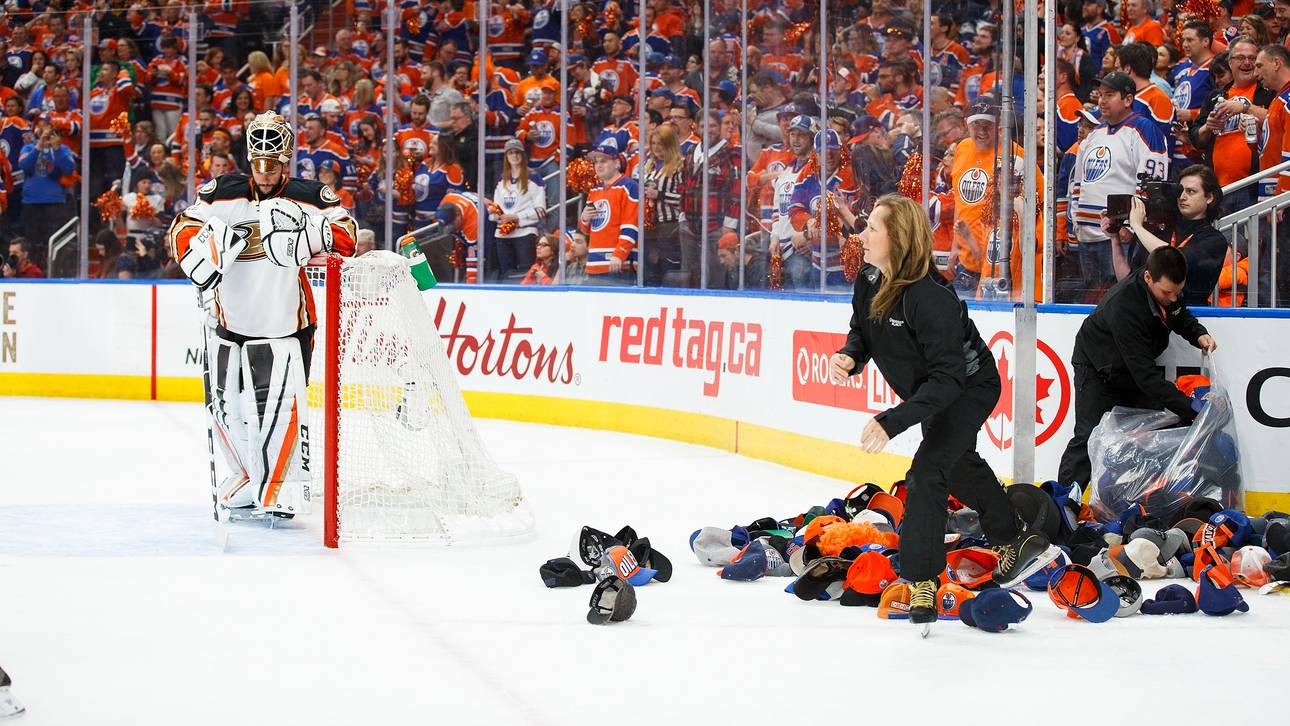 Anaheim Ducks v Edmonton Oilers - Game Six