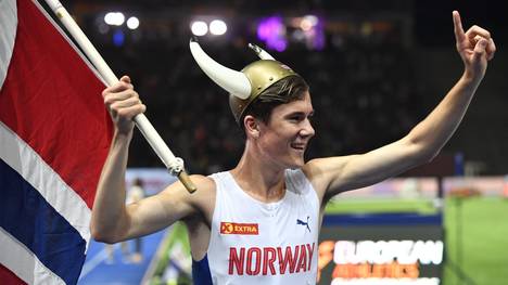 Jakob Ingebrigtsen feierte den Sieg über 1500 Meter