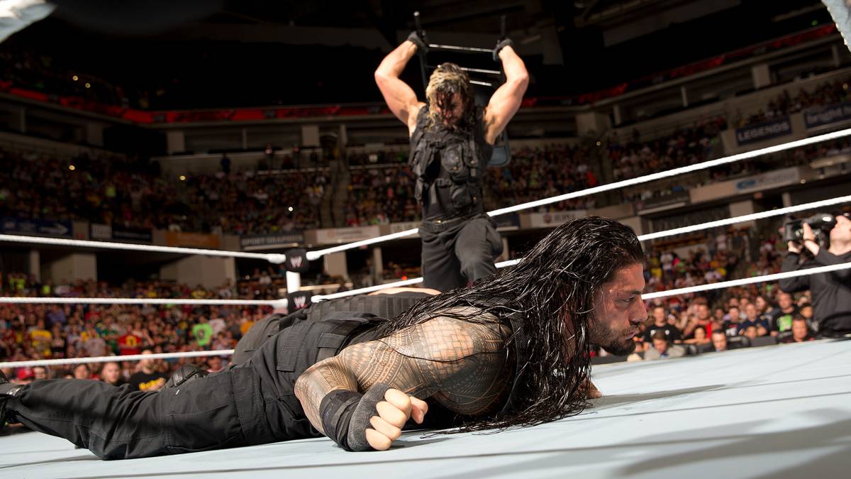 2. JULI 2014 - The Shield explodiert! Jungstar Seth Rollins verrät seine besten Freunde Roman Reigns und Dean Ambrose und schließt sich der Authority um Triple H und Stephanie McMahon an