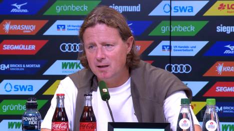 Mainz 05 gewinnt beim FC Augsburg, muss allerdings über eine halbe Stunde in Unterzahl spielen. Trainer Bo Henriksen nimmt den Platzverweis nach dem Spiel auf seine Kappe. 