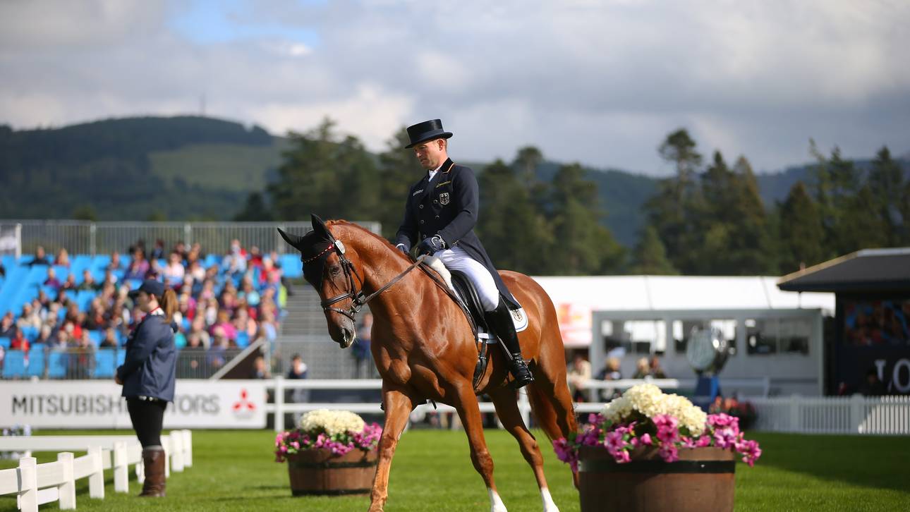 Jungs Olympiapferd Takinou fällt aus
