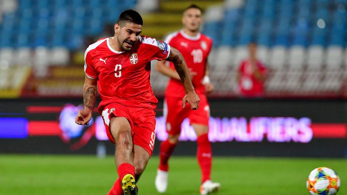 PLATZ 4 - ALEKSANDAR MITROVIC: Der Stürmer vom FC Fulham traf in acht Spielen starke zehn Mal. Dass Serbien bis zuletzt auf ein EM-Ticket hoffen durfte, lag vor allem am 25-jährigen Mitrovic. Letztlich aber wurde die Ukraine Gruppenerster und Portugal Zweiter vor Serbien