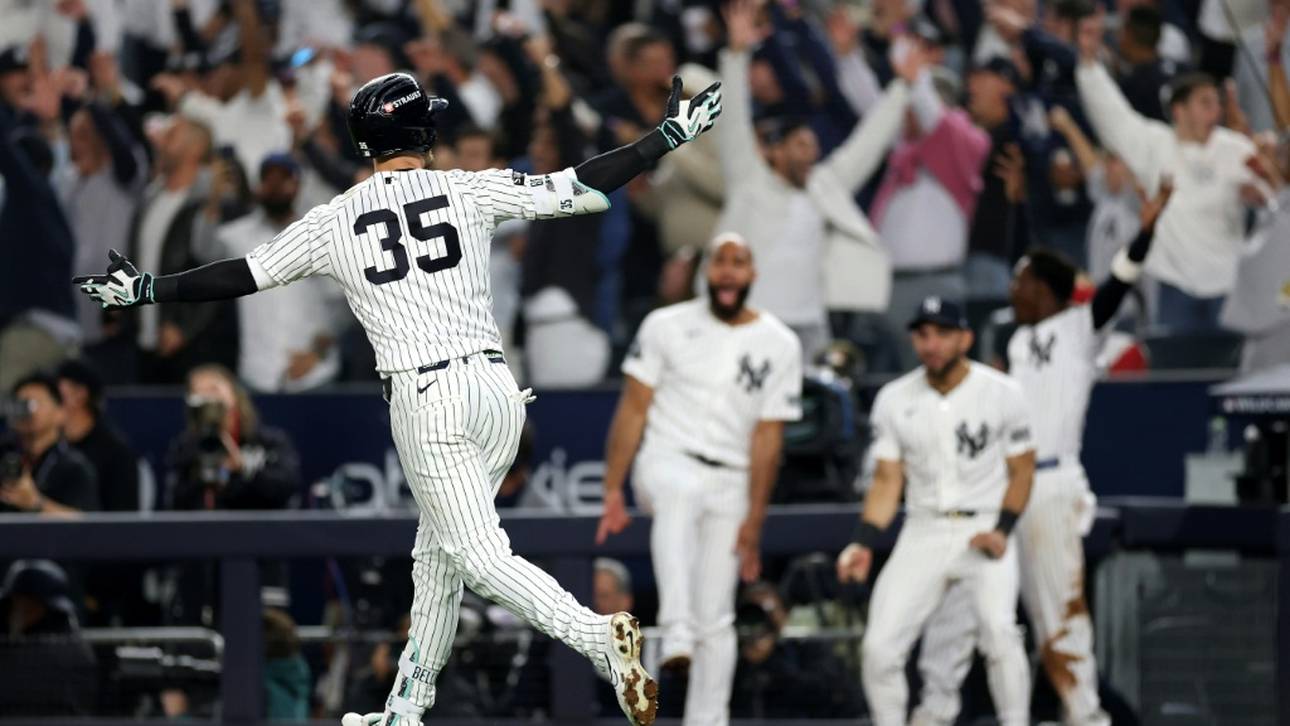 Cody Bellinger feiert mit den New York Yankees