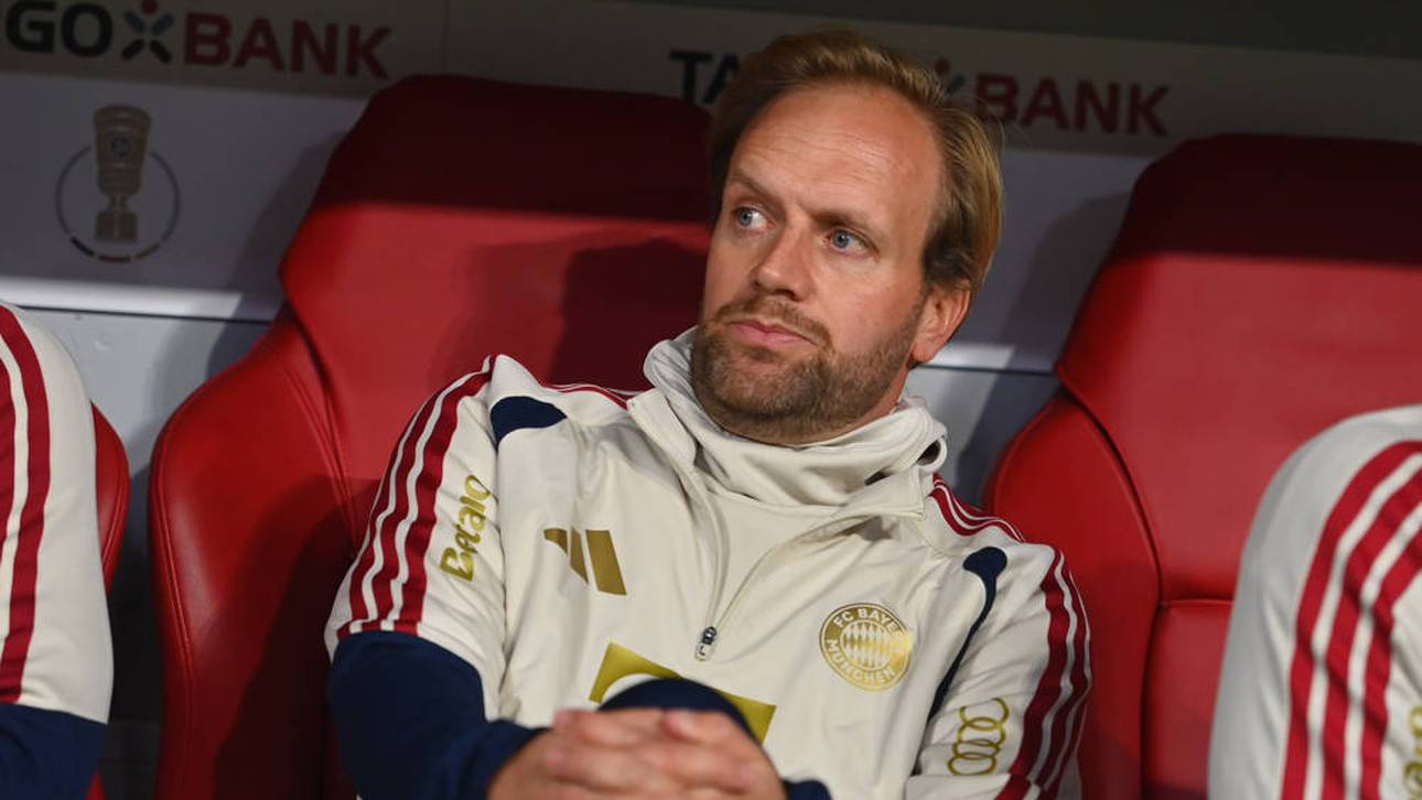 Aaron Danks vertritt derzeit den erkrankten Bayern-Cheftrainer Vincent Kompany