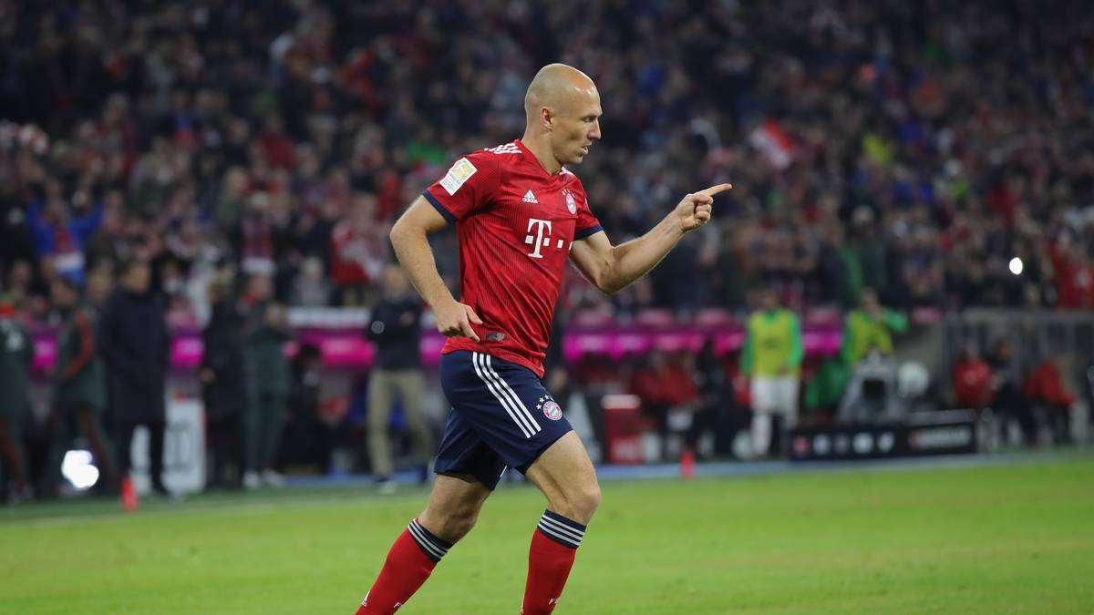 Dabei sah zunächst alles so gut aus. Arjen Robben hatte die Bayern in der 48. Minute mit seinem dritten Saisontor in Führung geschossen. In der Folge verpasste es die Kovac-Elf jedoch, einen zweiten Treffer nachzulegen