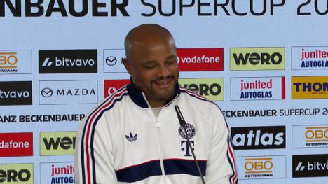 Vor dem Finale des Franz-Beckenbauer-Supercups hält sich Kompany beim Thema Jürgen Klopp zunächst bedeckt, verrät dann aber doch, dass er sich auf Gespräche mit seinem alten Konkurrenten freut.