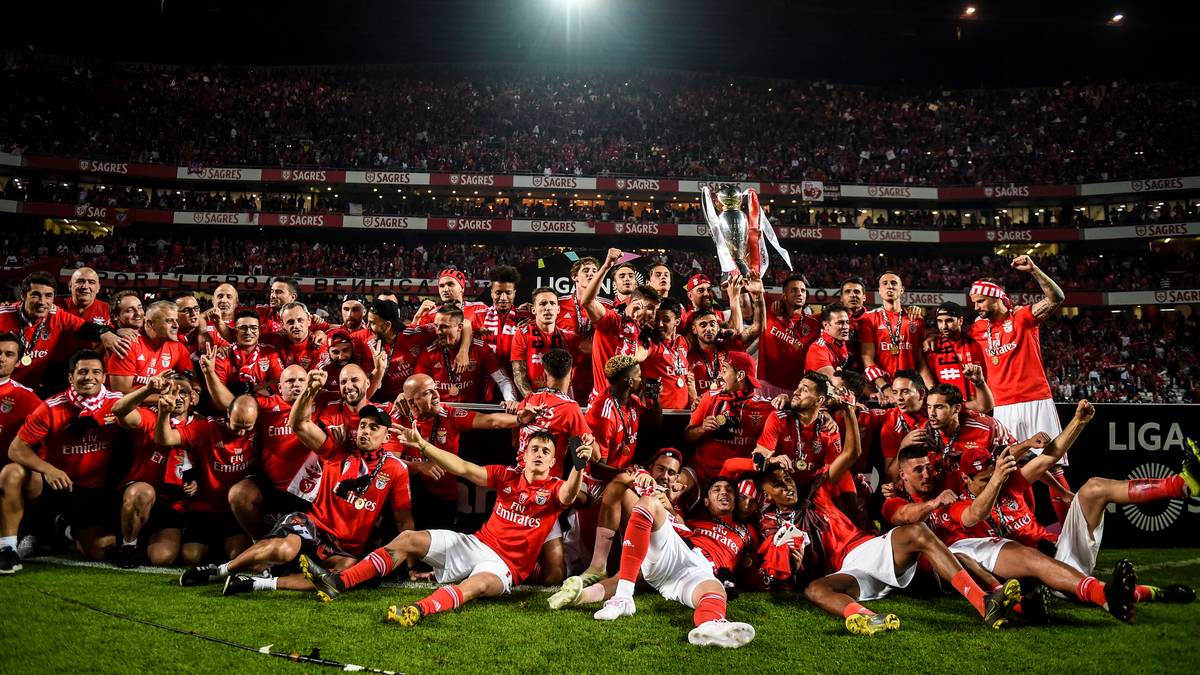 PORTUGAL - BENFICA LISSABON (37 Titel): 2018/19 entthronte Benfica Dauerrivale FC Porto und krönte sich zum Meister. 37 Meisterschaften hat der Rekordmeister aus Portugal nun auf seinem Konto