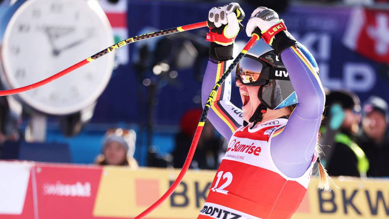 Emma Aicher feiert ihren Sieg in St. Moritz 
