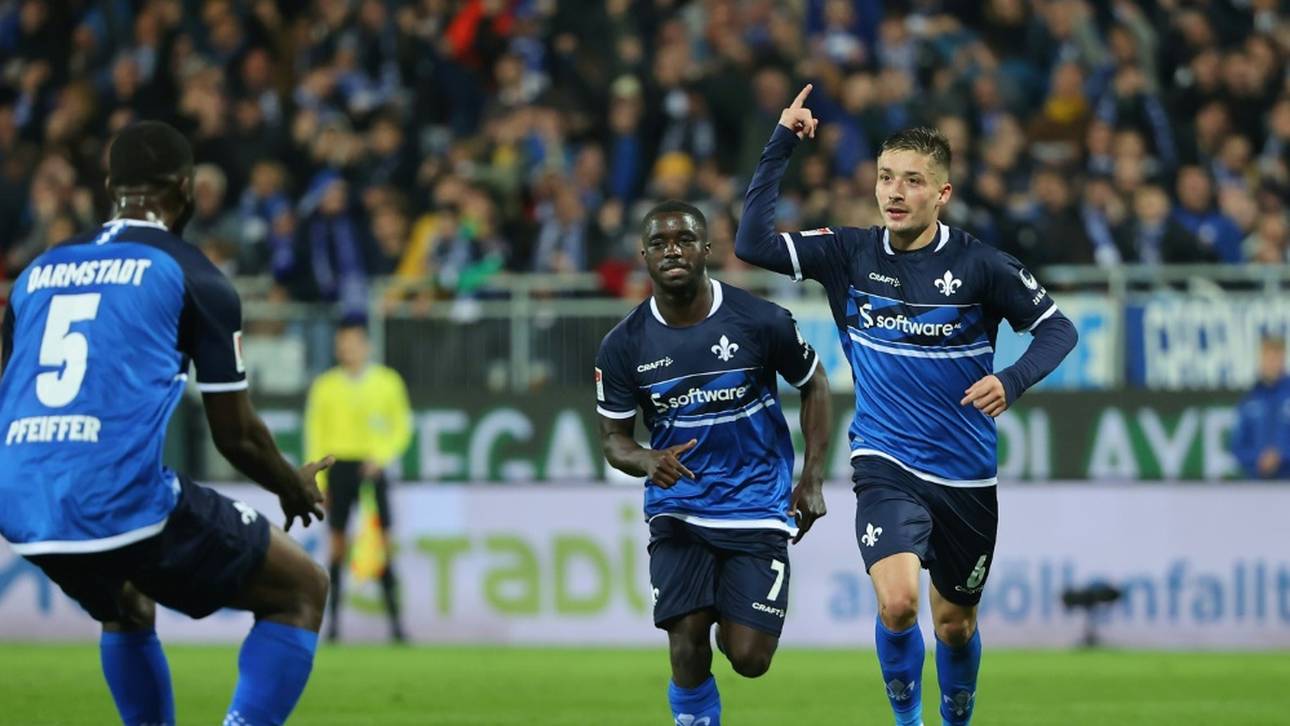 Spitzenreiter Darmstadt baut Tabellenführung aus