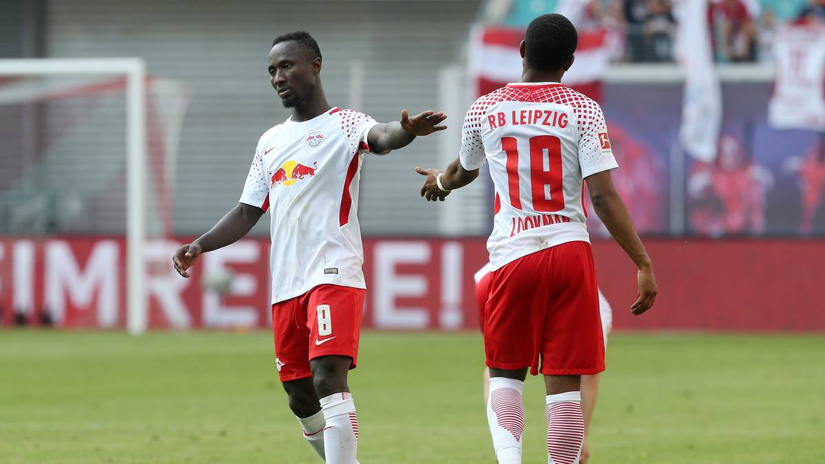 PLATZ 4 - RB LEIPZIG: Der Rekordmann der Sachsen hat dem Klub schon wieder den Rücken gekehrt. 2016 kam Naby Keita für 29,75 Millionen Euro aus Salzburg, im Sommer 2018 zog er weiter zum FC Liverpool - für 60 Millionen Euro