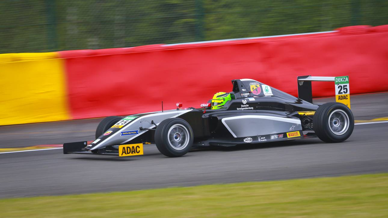 Schumacher verpasst Top Ten