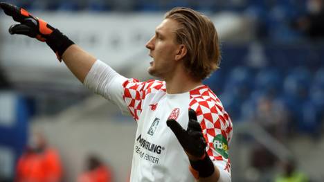 Mainz scheint vor richtungsweisenden Wochen die besten Voraussetzungen im Abstiegskampf zu besitzen. Torwart Robin Zentner gibt sich im SPORT1-Interview gelassen.