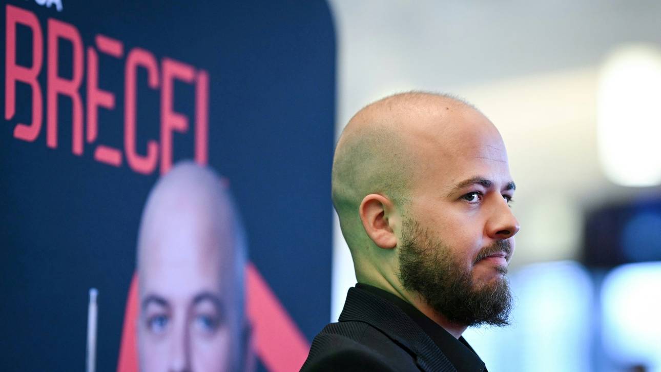 Ex-Weltmeister nach Fehlstart weiter