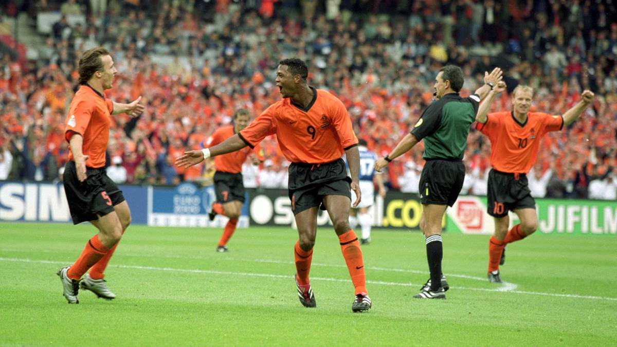 PLATZ 4: Patrick Kluivert/Niederlande - 6 Tore