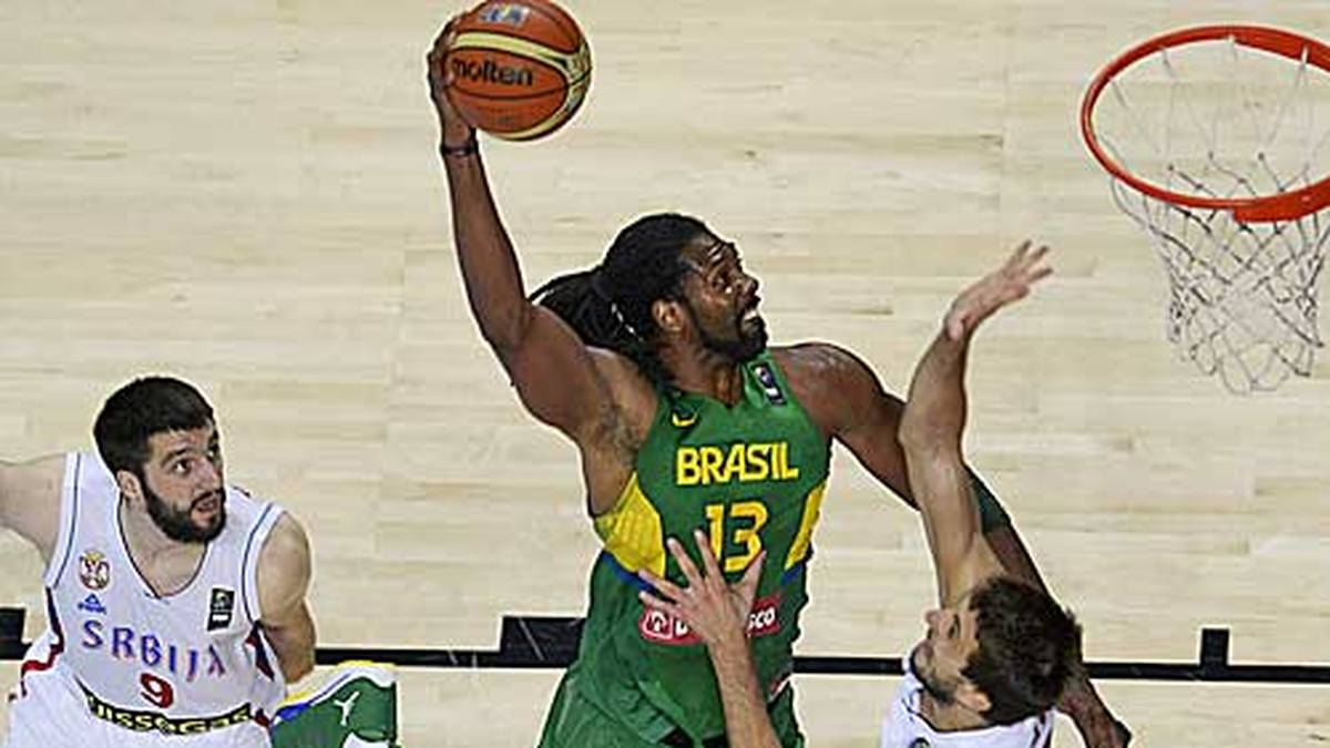 Und auf spektakuläre Aktionen von Nene: Der lässt es hier ordentlich krachen