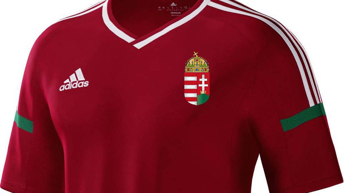 Erstmals seit 1972 nimmt Ungarn wieder an einer EM-Endrunde teil. Auflaufen wird das Team mit einem schlicht gehaltenen roten Trikot, das durch weiße Adidas-Streifen auf den Schultern und jeweils einem grünen Streifen auf Ärmeln und Bund abgesetzt ist. Anders als z.B. auf den deutschen Trikot ist auf der Brust nicht das Wappen des ungarischen Fußball-Verbandes, sondern das ungarische Staatswappen zu sehen