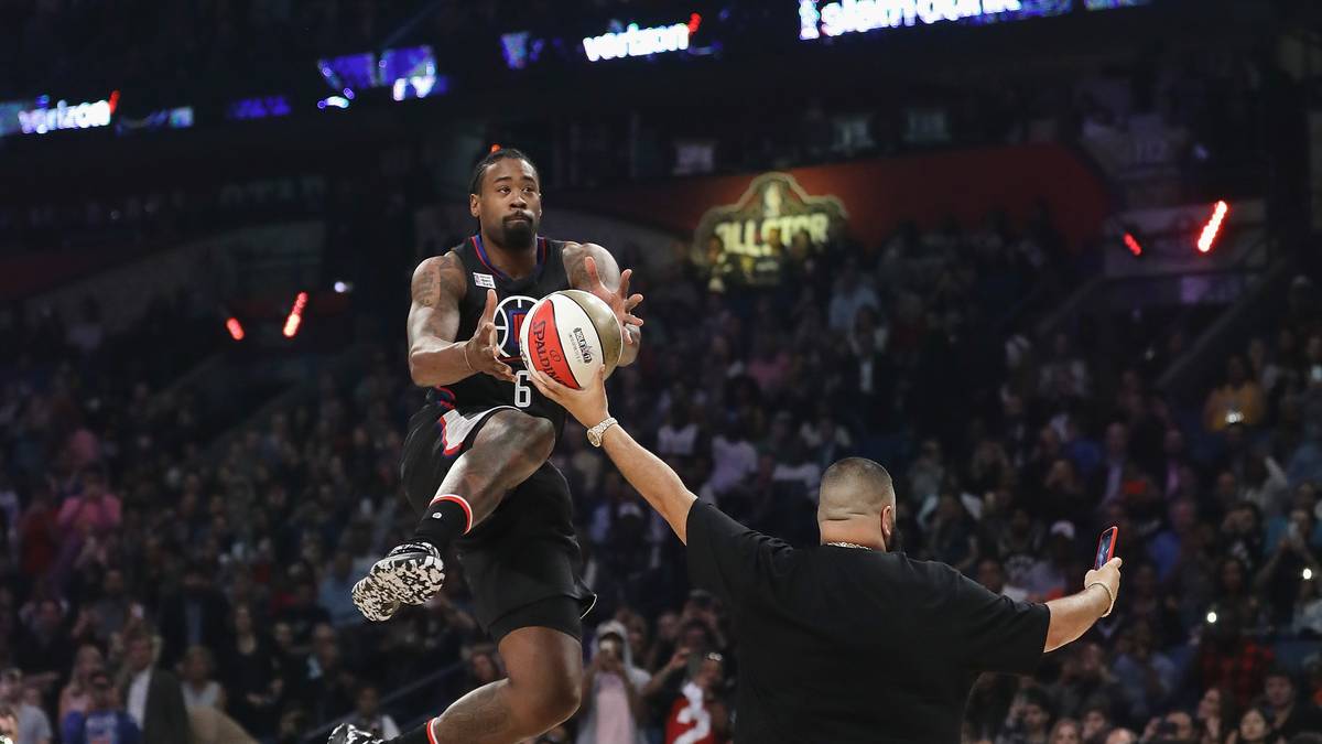 Den Anfang im Wettbewerb macht DeAndre Jordan, der den Spitznamen DJ hat