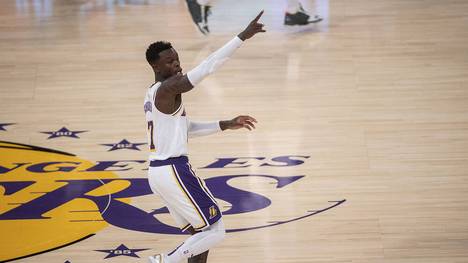 Die Los Angeles Lakers stehen nach einer deutlichen Niederlage in Spiel 5 gegen die Phoenix Suns vor dem Erstrundenaus in den NBA Playoffs. Dennis Schröder zeigt sich selbstkritisch.