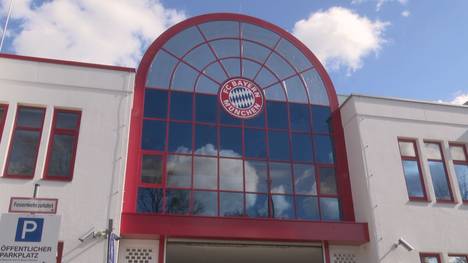 Der FC Bayern München muss sich in den USA einen neuen Kooperationspartner suchen. Der Mutterkonzern einer Fußball-Akademie muss Insolvenz anmelden.