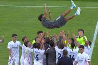 Klub-Legende Raul erlebte im Finale der UEFA Youth League gegen Benfica eine Achterbahnfahrt der Gefühle. Der knappe Sieg stand mehrfach auf Messers Schneide.