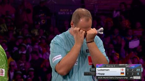 Max Hopp feiert beim Ally-Pally-Comeback einen 3:1-Sieg über Martin Lukeman. Dabei stellte sich ein Leg als Schlüsselszene der Partie heraus.