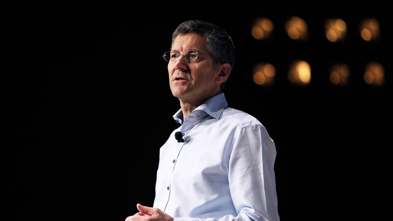 Adidas-Boss erhöht Druck auf FIFA