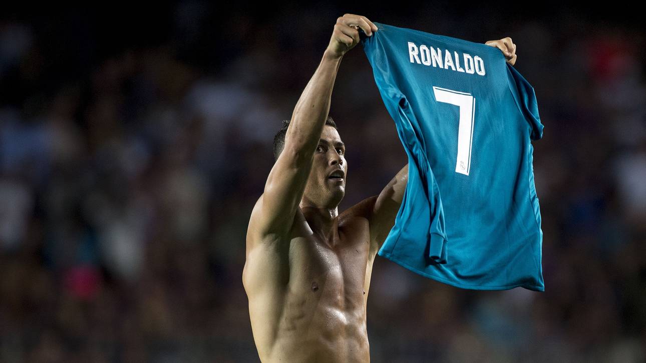 FBL-ESP-SUPERCUP-BARCELONA-REALMADRID