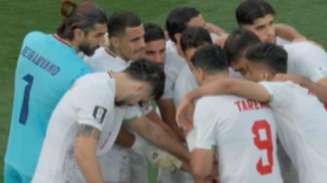 In einem umkämpften Spiel trennen sich der Iran und Neuseeland 2:2. Die "Kiwis" bleiben damit weiterhin ohne Sieg bei einer WM.