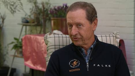 Hellmut Krug spricht im Interview über Druck auf der größten Fußballbühne, Autorität auf dem Platz, den VAR – und seine speziellen Erinnerungen an die Weltmeisterschaft 1994.