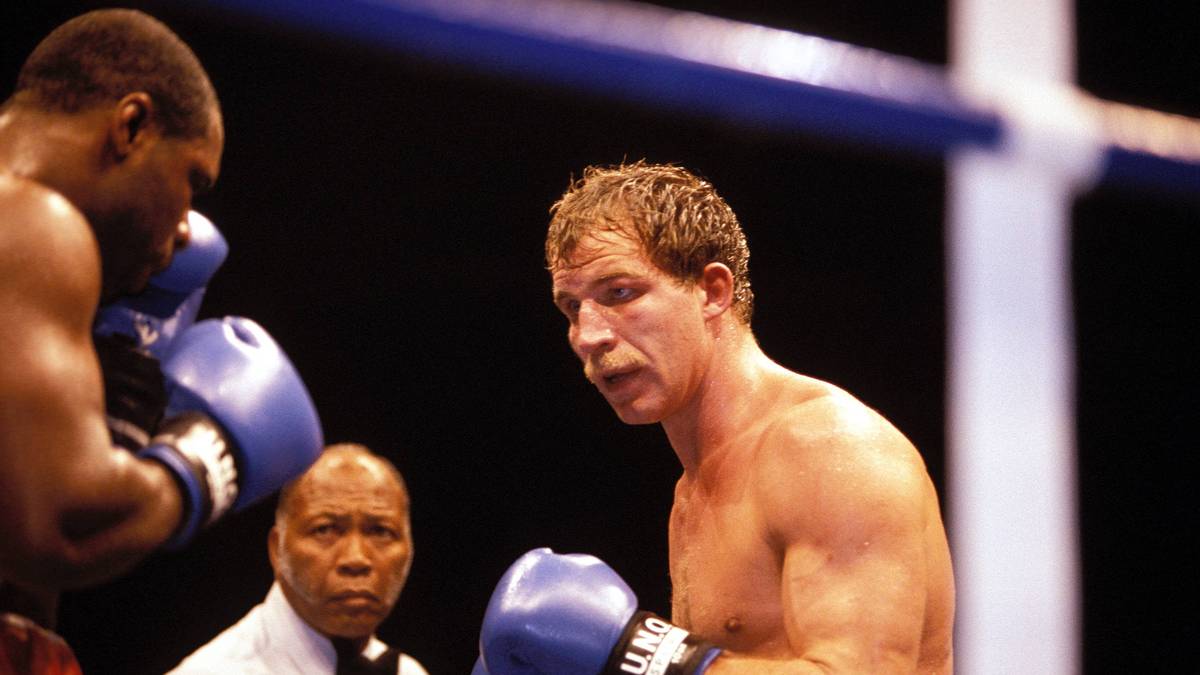 1993: MARKUS BOTT (WBO-Cruisergewicht) - dank eines einstimmigen Punktsieges holt Bott gegen Tyron Booze den Titel. Nach einer Split Decision gegen Nesto Giovannini muss er nur drei Monate später den Gürtel wieder hergeben