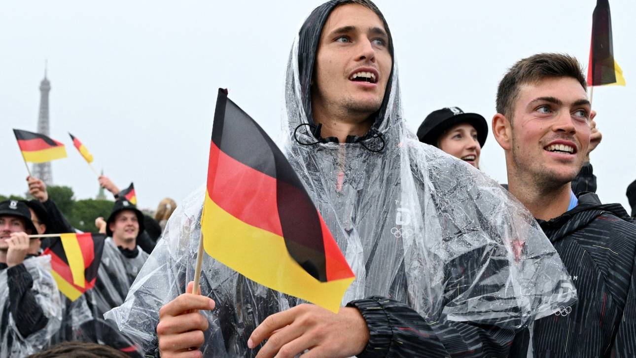 Kerber lacht über Zverev-Botschaft