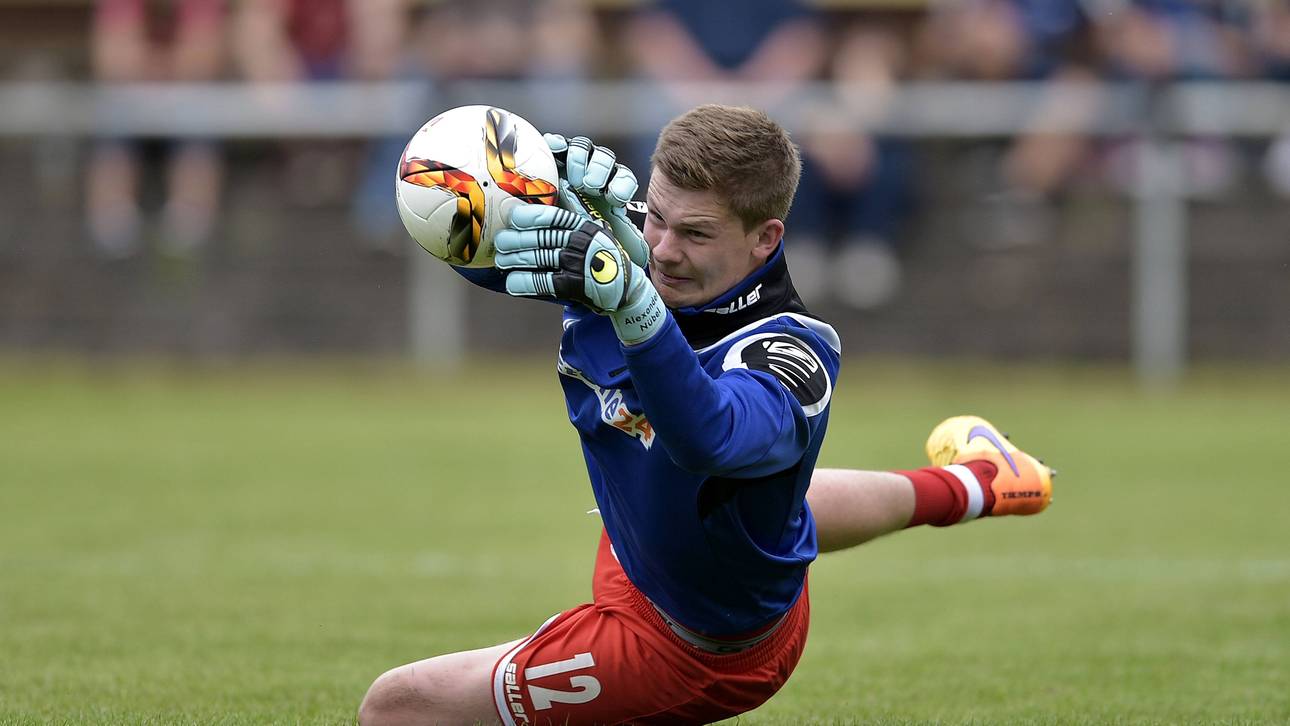 Schalke holt Torwart-Talent vom SCP