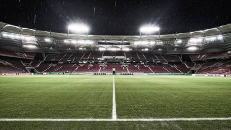 In Baden-Württemberg werden die Fans der Bundesliga-Klubs künftig wieder ausgeschlossen. Allerdings nicht komplett, eine kleine Zahl darf weiter ins Stadion.