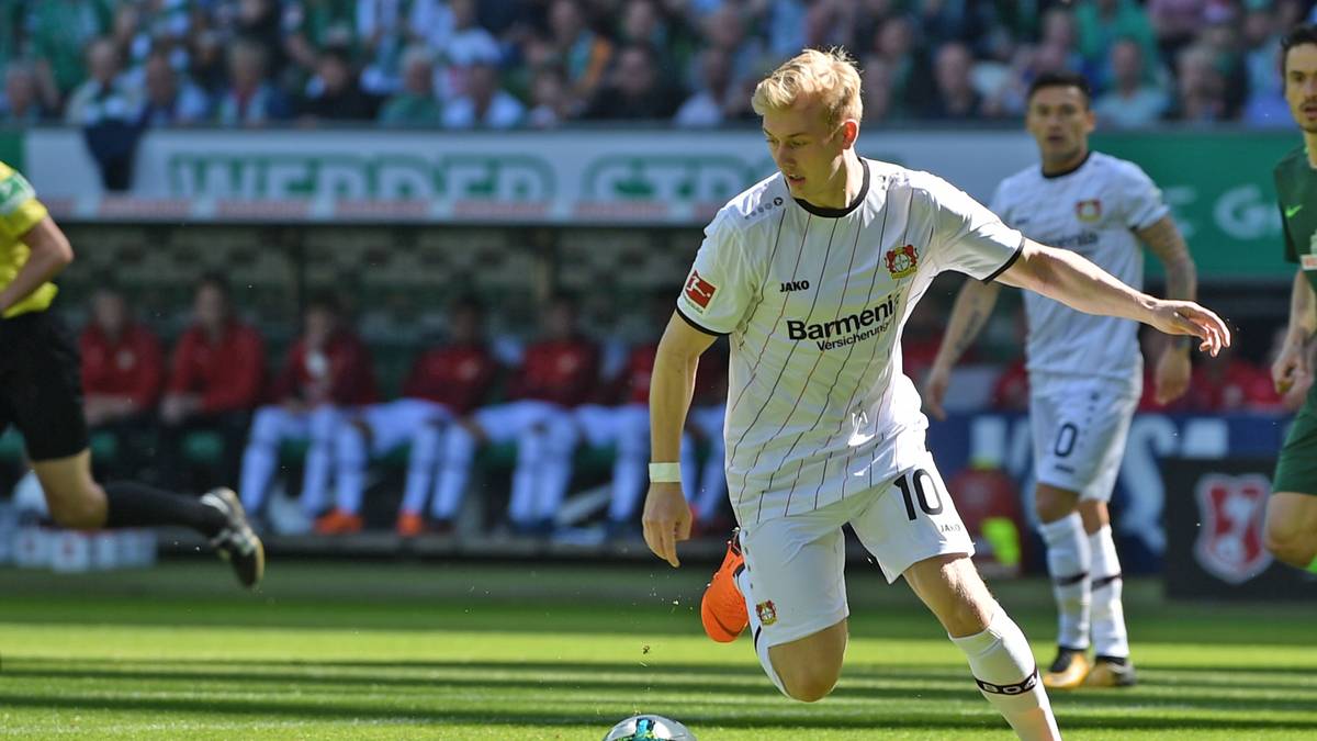 Ob das Supertalent diesen auch erfüllt? Vielmehr dürfte die Vertragsverlängerung den Leverkusenern in (naher) Zukunft eine satte Ablöse in die Kassen spülen. Aktuell liegt Brandts Marktwert bei 45 Millionen Euro - Tendenz steigend