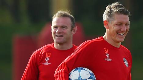 Bastian Schweinsteiger (r.) mit Wayne Rooney