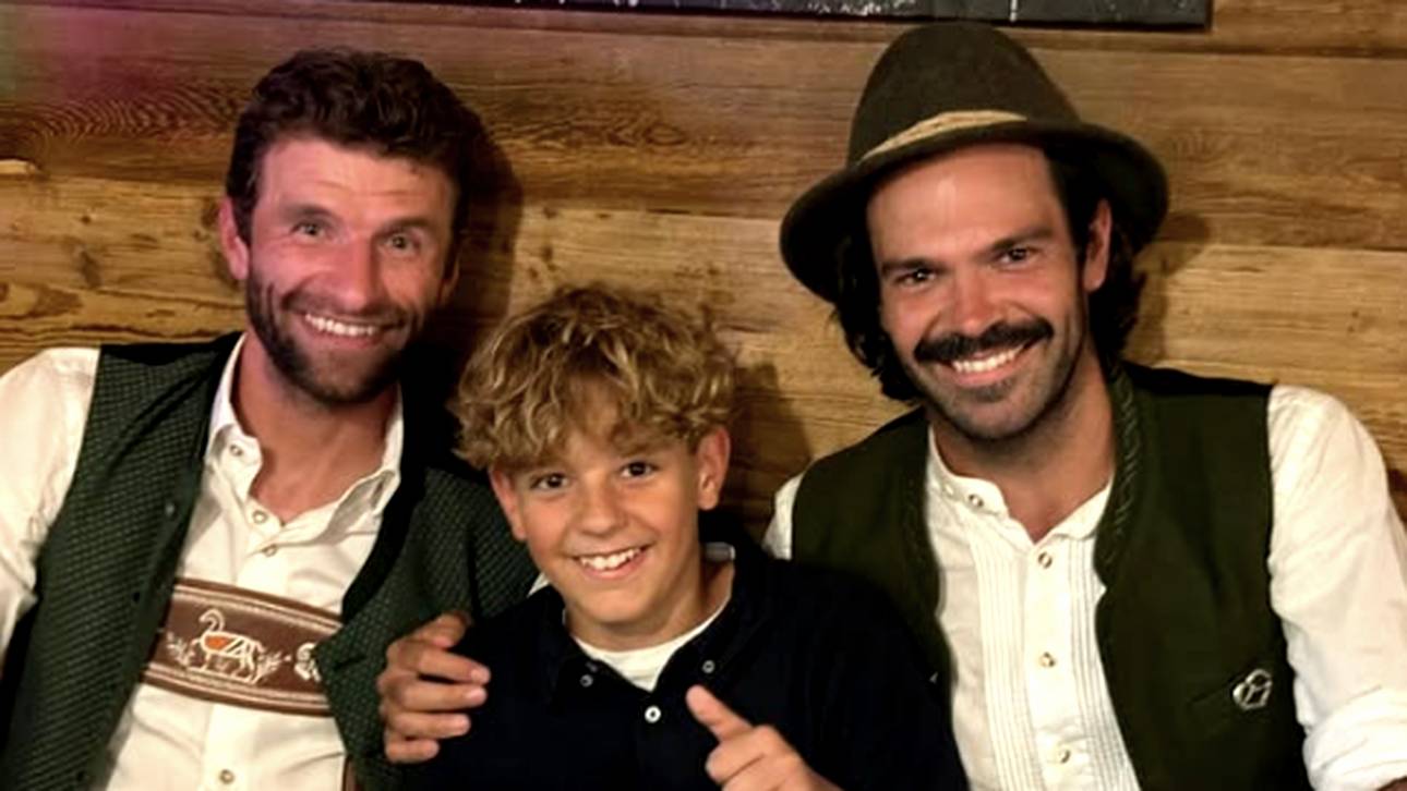 Thomas Müller zu Gast auf dem Volksfest