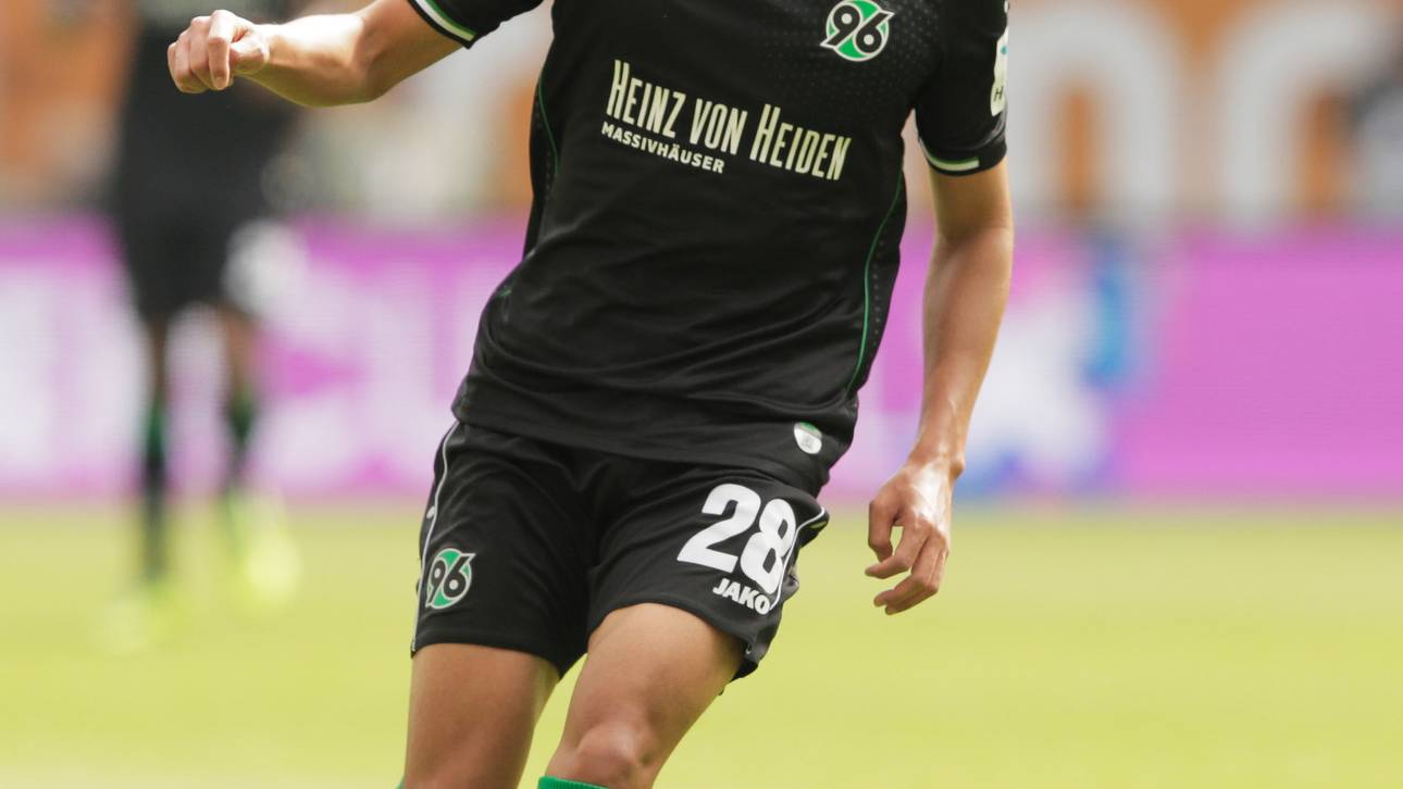 Kiyotake erleidet Mittelfußbruch