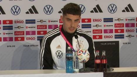Mit einer 1:2-Niederlage gegen Japan steht die DFB-Elf nun mächtig unter Druck, Kai Havertz reagiert gereizt als es zum Thema um seine Position geht.