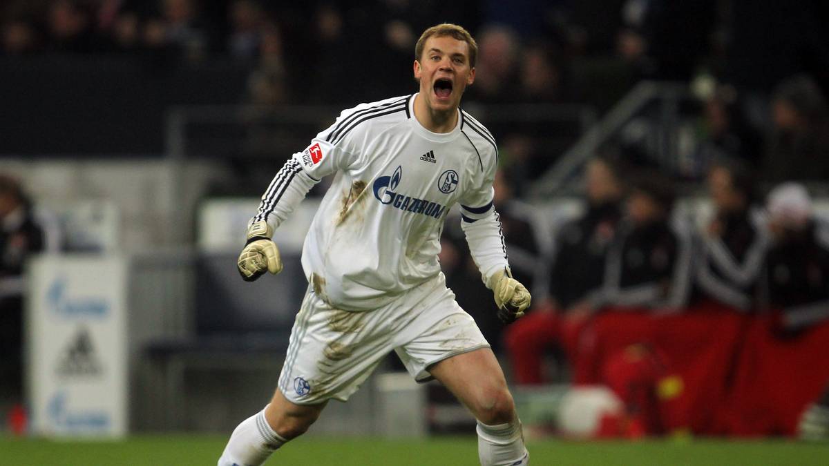 2010/'11 – MANUEL NEUER: Der Kapitän absolvierte seine letzte Saison auf Schalke. Diesmal ging es in der Champions League sogar bis ins Halbfinale. Wechselte im Anschluss zum FC Bayern München