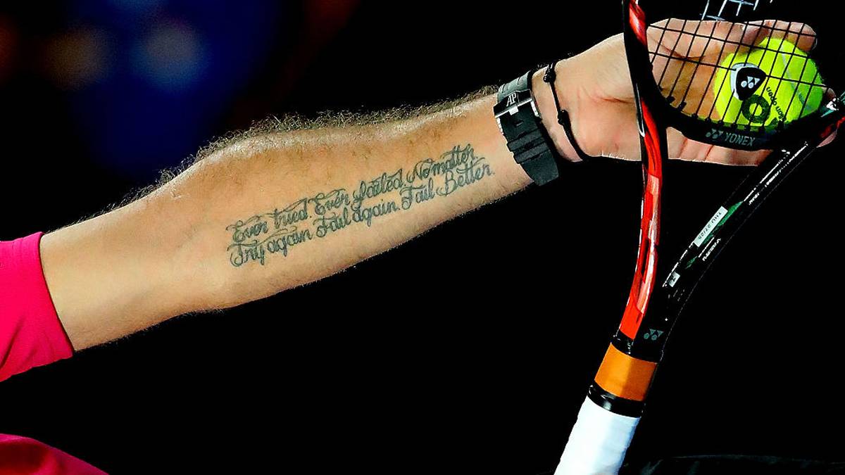 Das vielleicht bekannteste Tattoo der Tennis-Herren: "Ever tried. Ever failed. No Matter. Try again. Fail again. Fail better"