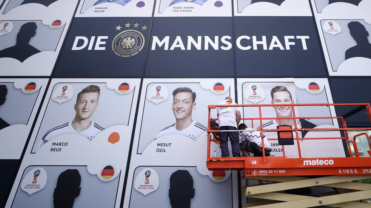 Götze-Wirrwarr an der Kaderwand