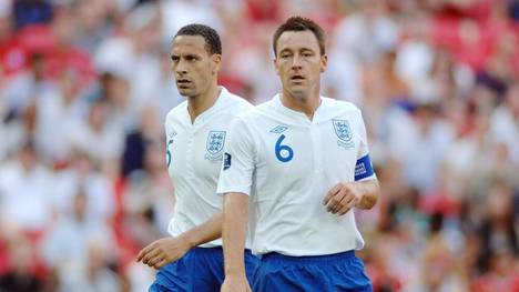 Zoff zwischen Rio Ferdinand und John Terry über die sozialen Netzwerke