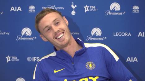 Cole Palmer lobt den frischen Wind unter dem neuen Chelsea-Trainer Xabi Alonso. Zudem scherzt der Engländer über seinen "Cold"-Jubel, den sein neuer Teamkollege Morgan Rogers gerne kopiert.