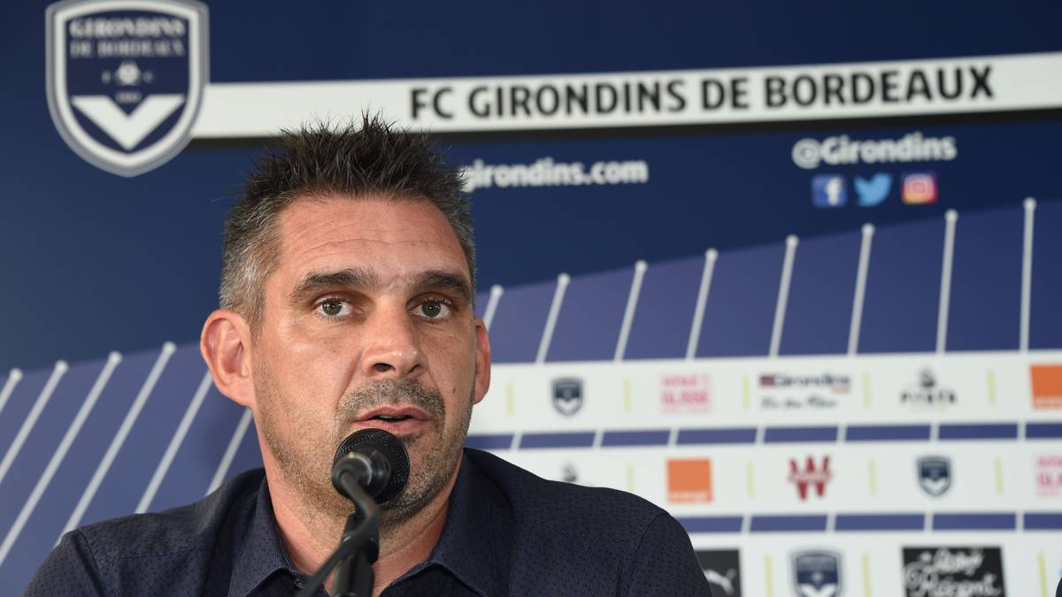 JOCELYN GOURVENNEC (45) betreut das Team von Girondins Bordeaux. 2016 war der Franzose ein Kandidat auf die Nachfolge von Lucien Favre bei Borussia Mönchengladbach