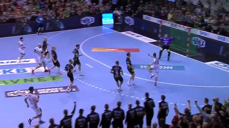 Meister SC Magdeburg ist gegen Tabellenführer MT Melsungen auf Revanche aus. Das Topspiel der Bundesliga entwickelt sich zu einer spannenden Angelegenheit bis in die letzte Minute.