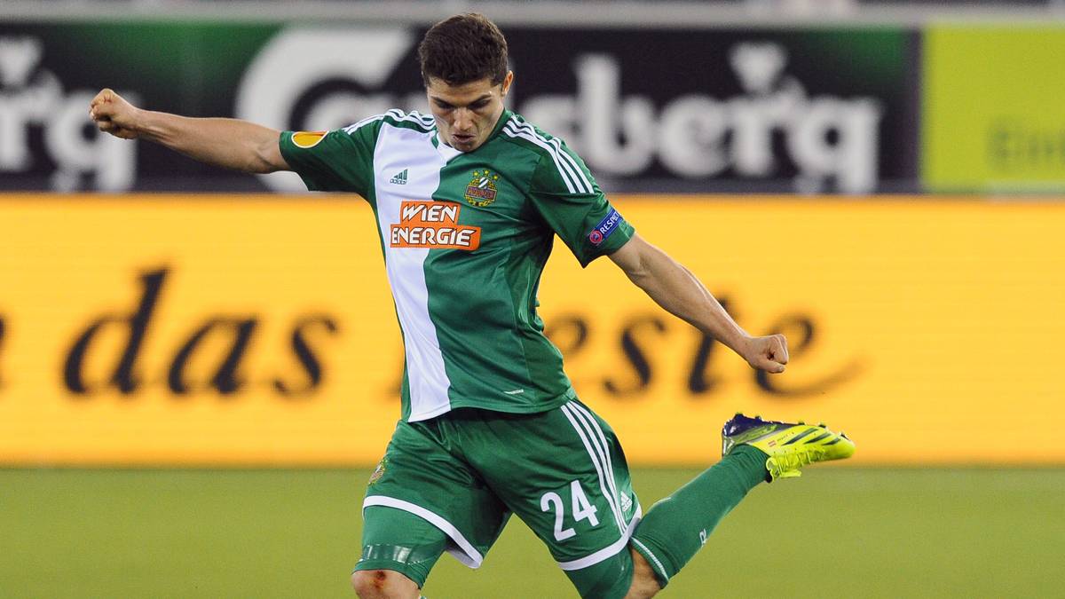 An Marcel Sabitzer kommt man bis zum Sommer 2014 nicht so leicht heran - zumindest, wenn man ein österreichischer Klub ist. Rapid Wien schrieb seinem Talent eine Klausel in den Vertrag, die einen Wechsel innerhalb Österreichs verbot