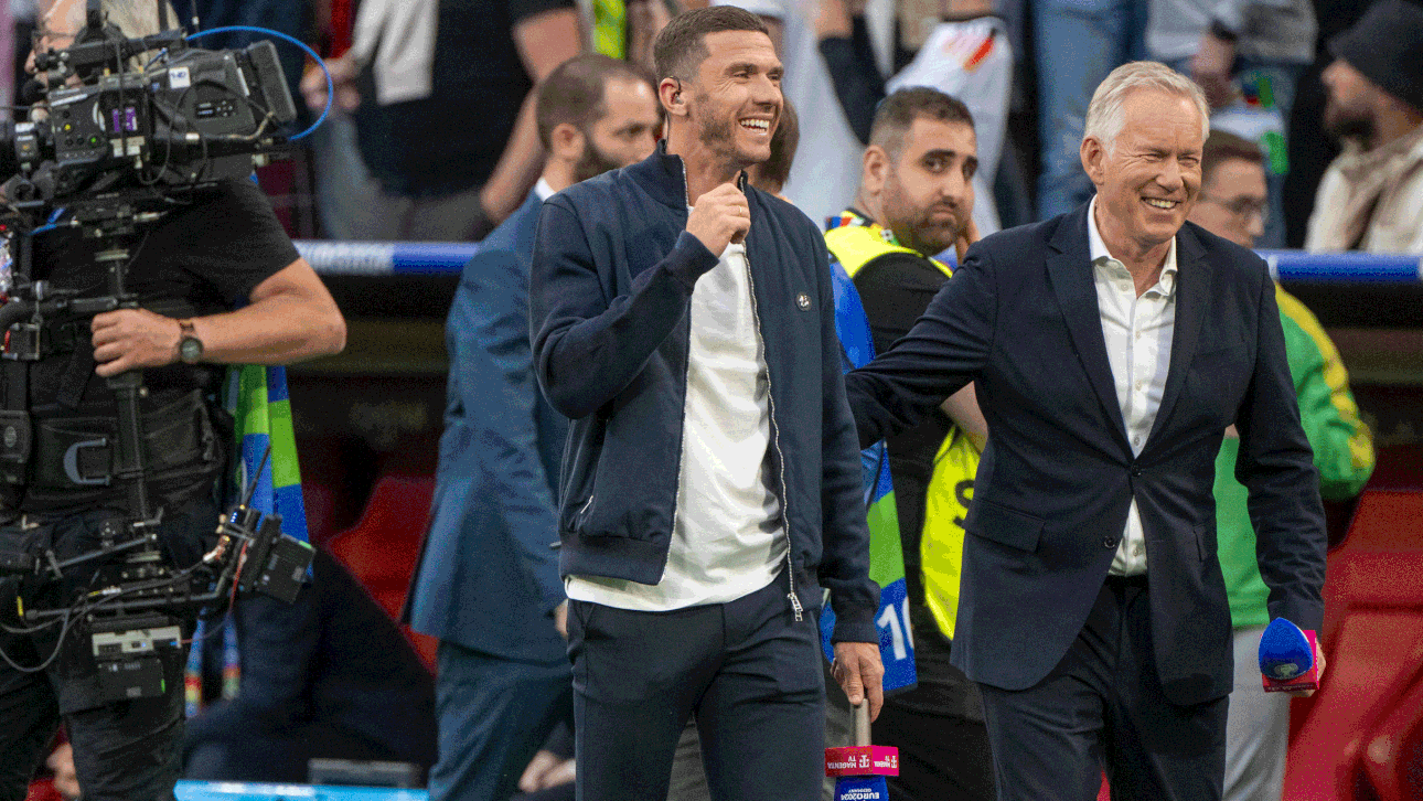 Experte grüßt Polizei live im TV